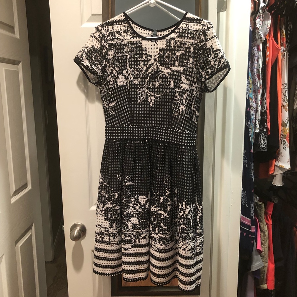 Black and white dress